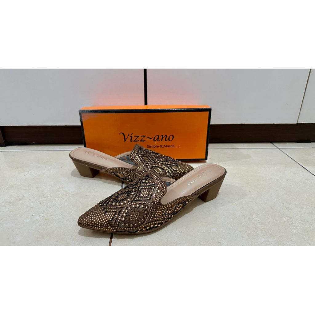 Preloved Sandal Selop Wanita Vizz-ano Untuk Pesta