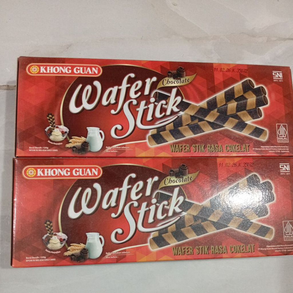

khongguan wafer stick wafer stick rasa cokelat 125g
