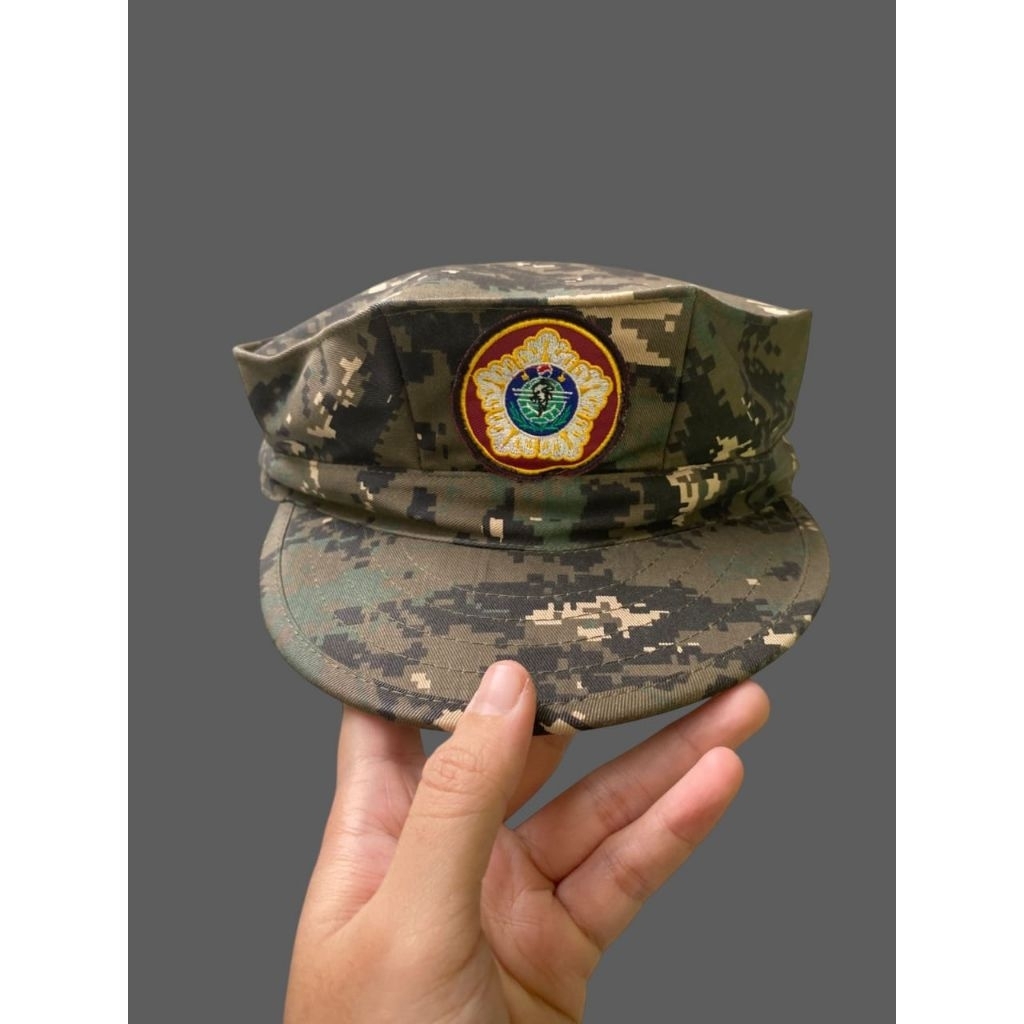 Okinawa Utility Working Cap Topi Army Loreng Digital Marpat US Marine Emblem Veteran Korea