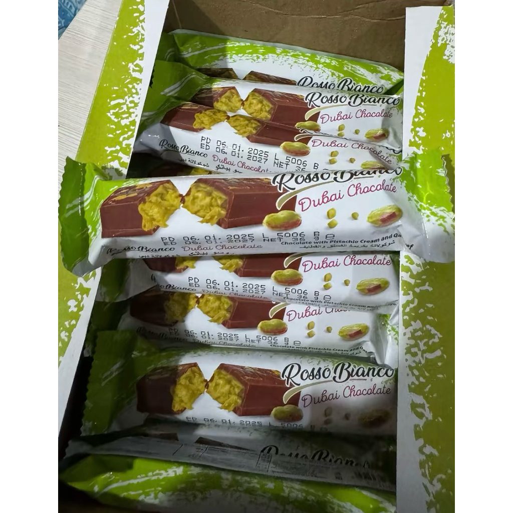 

rosso bianco coklat dubai