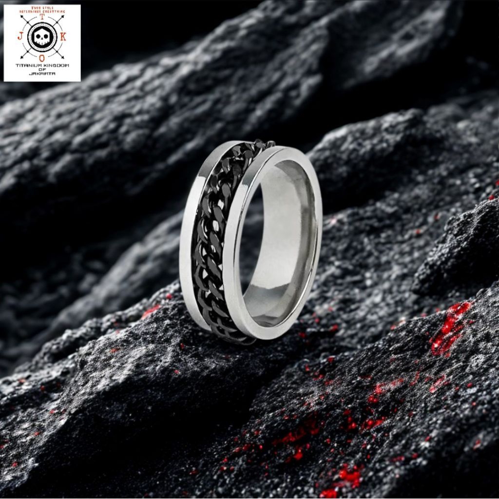 Cincin Titanium Pria Wanita Terbaru Model Rantai Putar Anti Karat Terlaris Original 100% Anti karat 