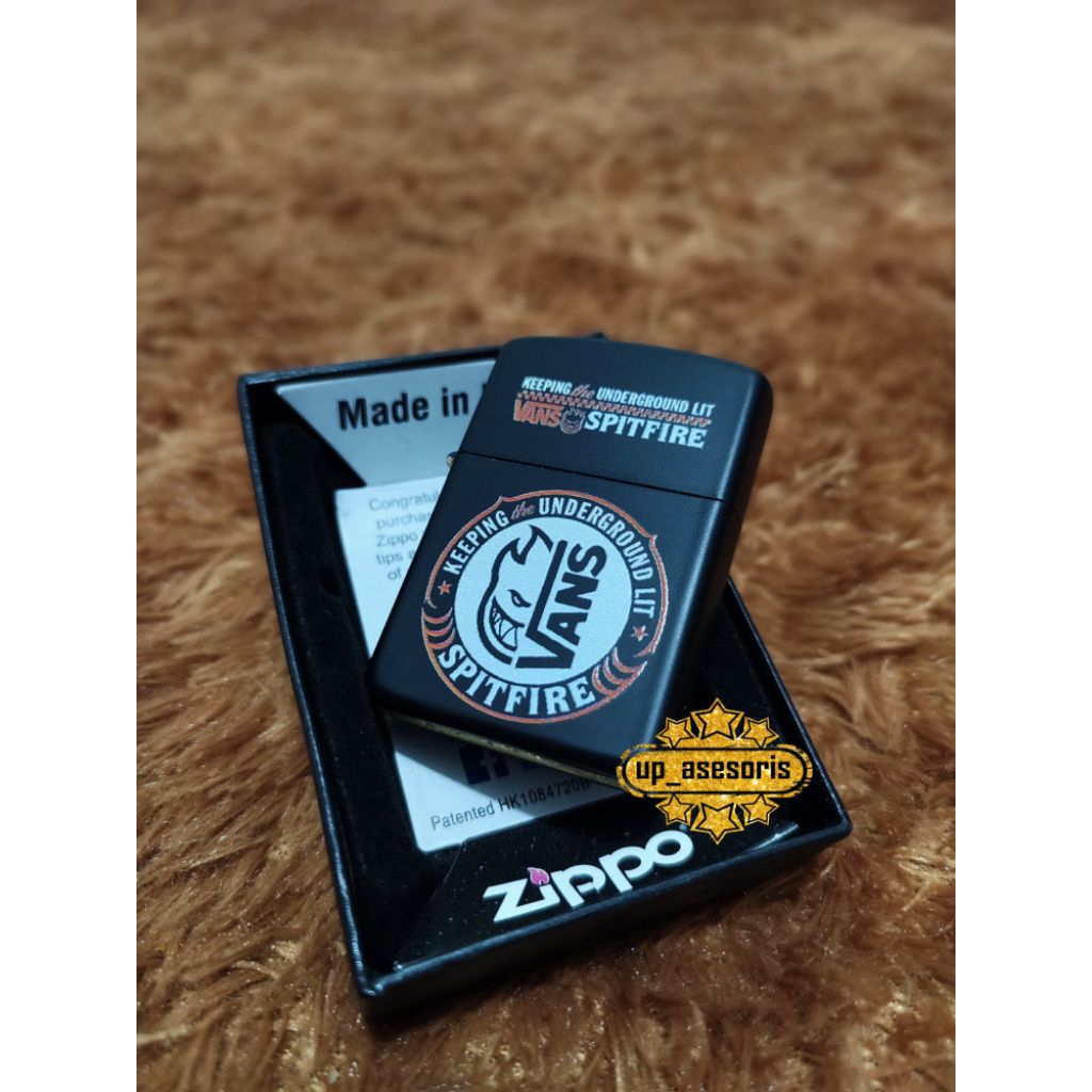 Lighter Custom DIY Gambar Vans X Spitfire Merchandise Koleksi Kado Hadiah