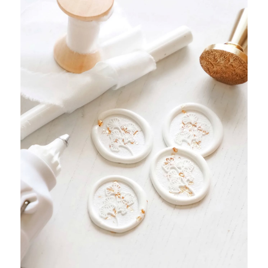 

(CFR) Vinny (White Gold Foil) - 1 Pcs seal wax coin sticker siap pakai ready stock (Include double tape) / souvenir pernikahan / accesories / calligraphy / journaling / undangan / hampers