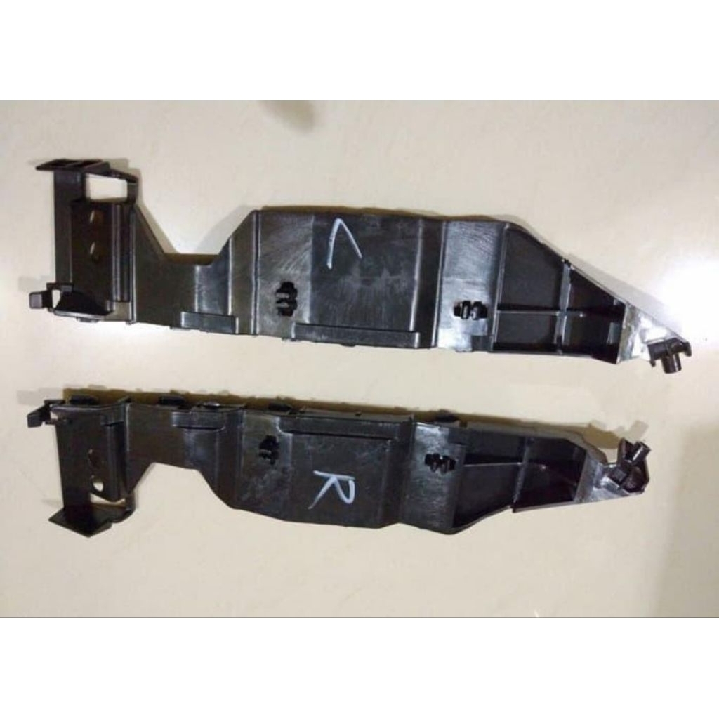 Bracket/breket bumper depan suzuki swift