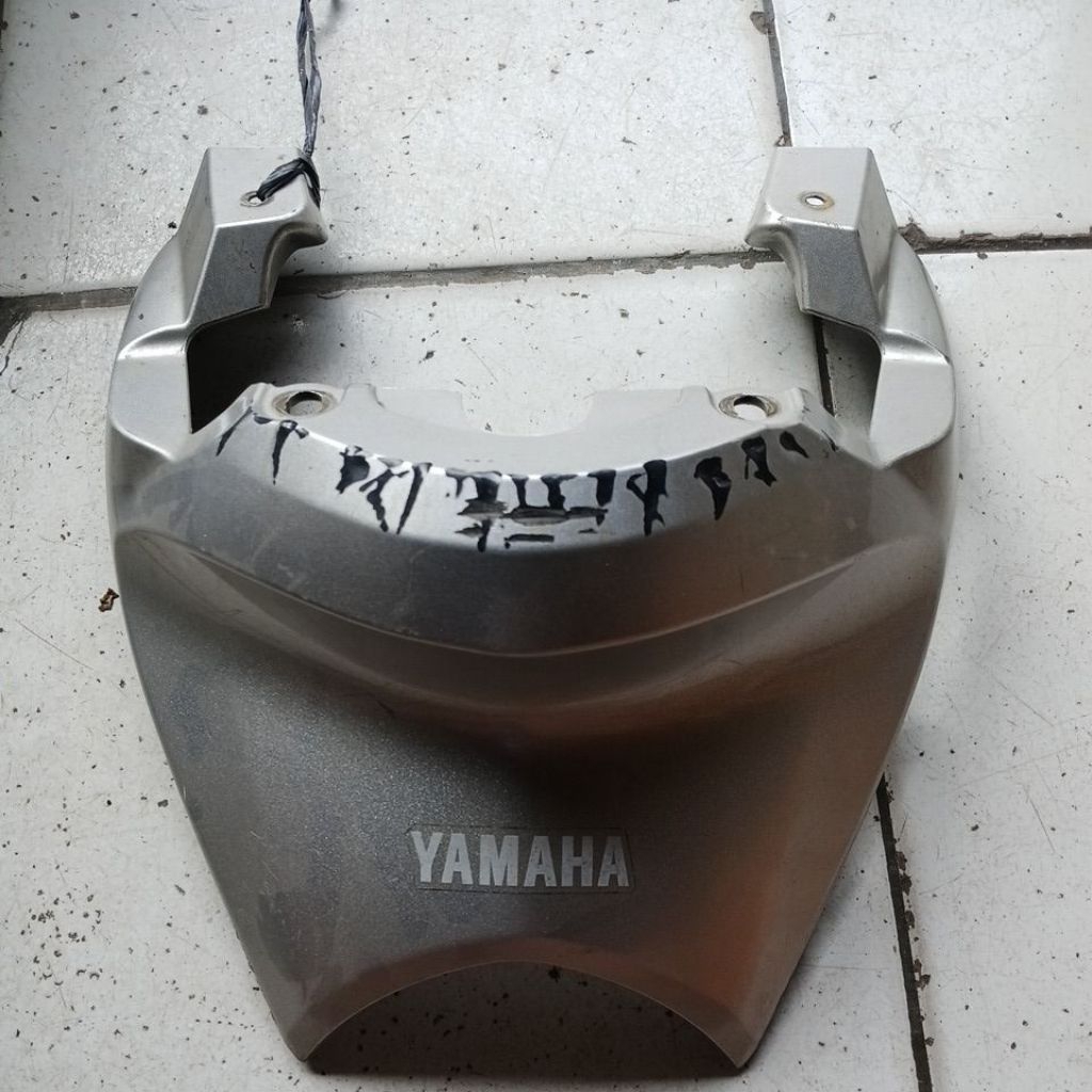 Sambungan Body Belakang Yamaha fino 125 original copotan