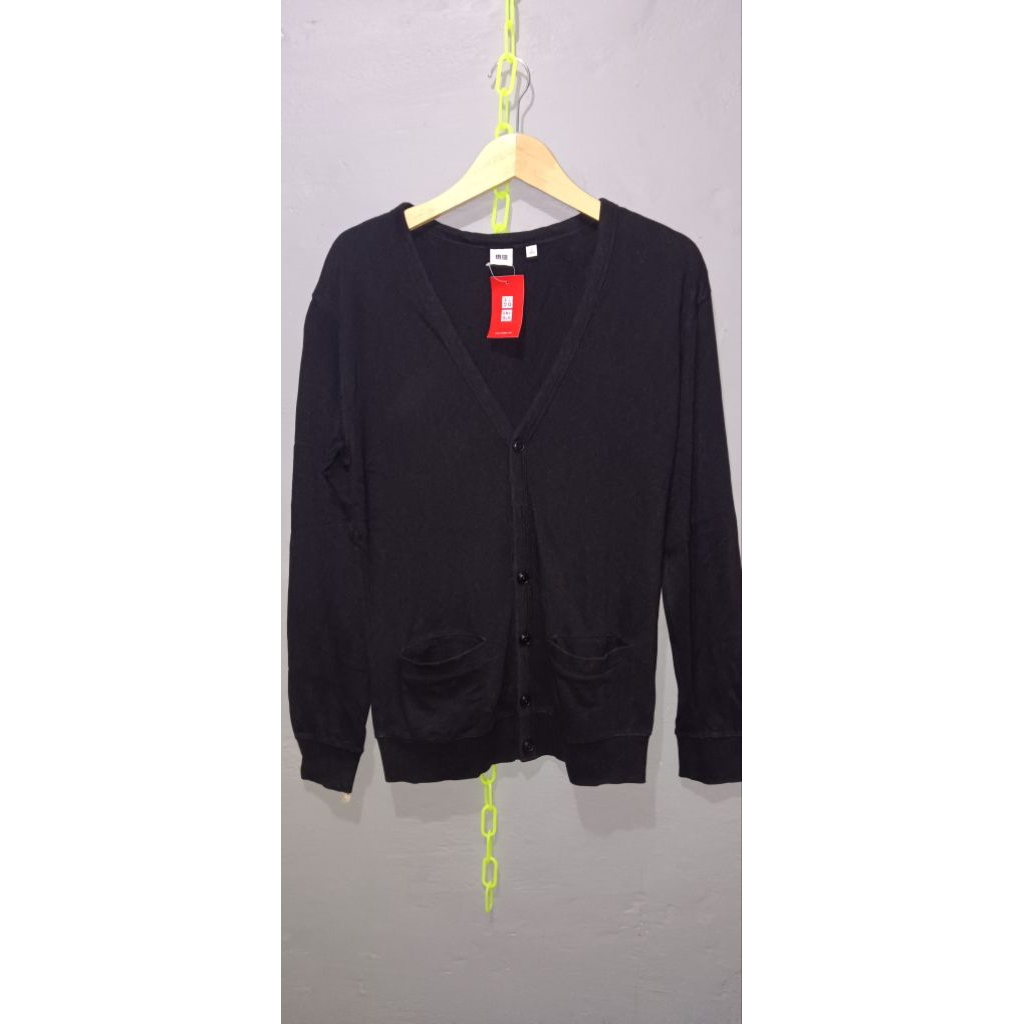 cardigan uniqlo premium