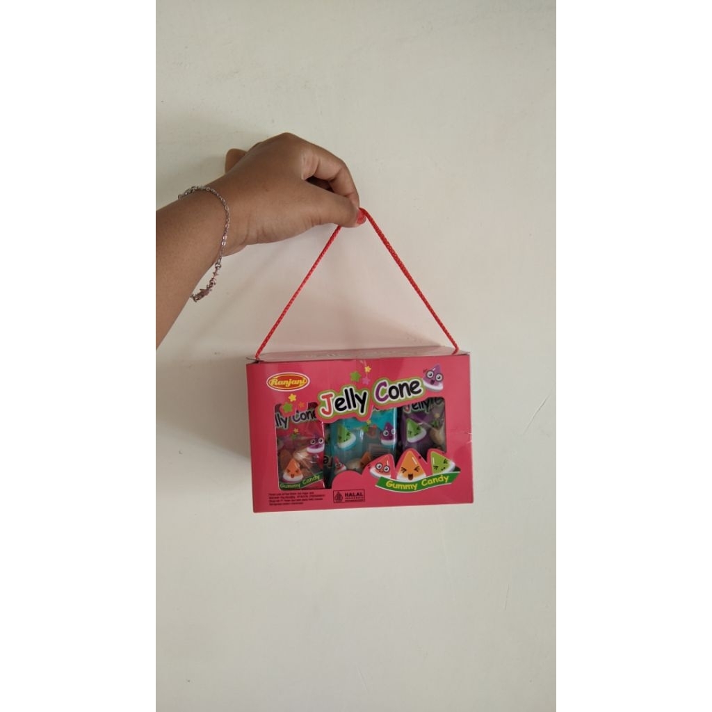 

Jelly Cone 1 box ( isi 30 pcs )