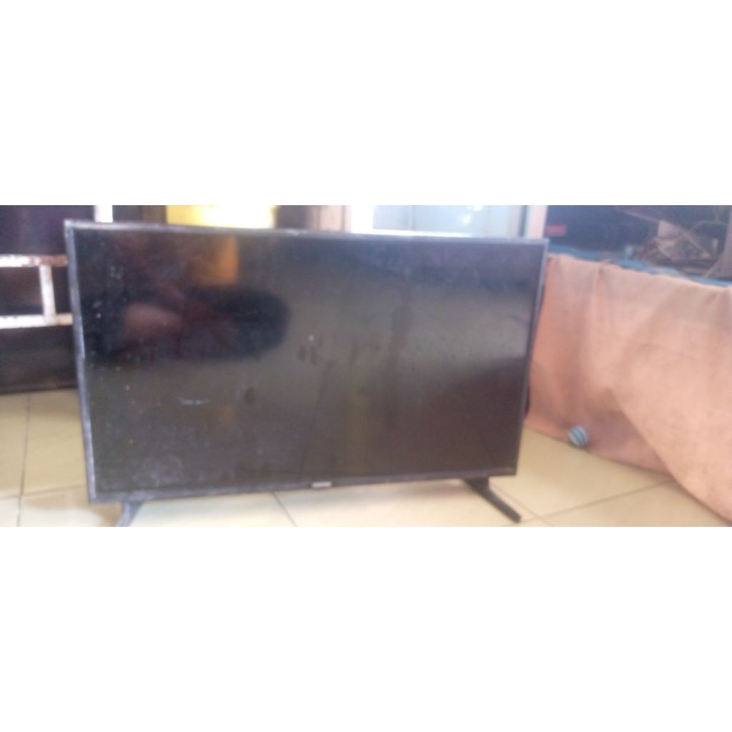tv LED coocaa 32 inc. minus panel mesin normal