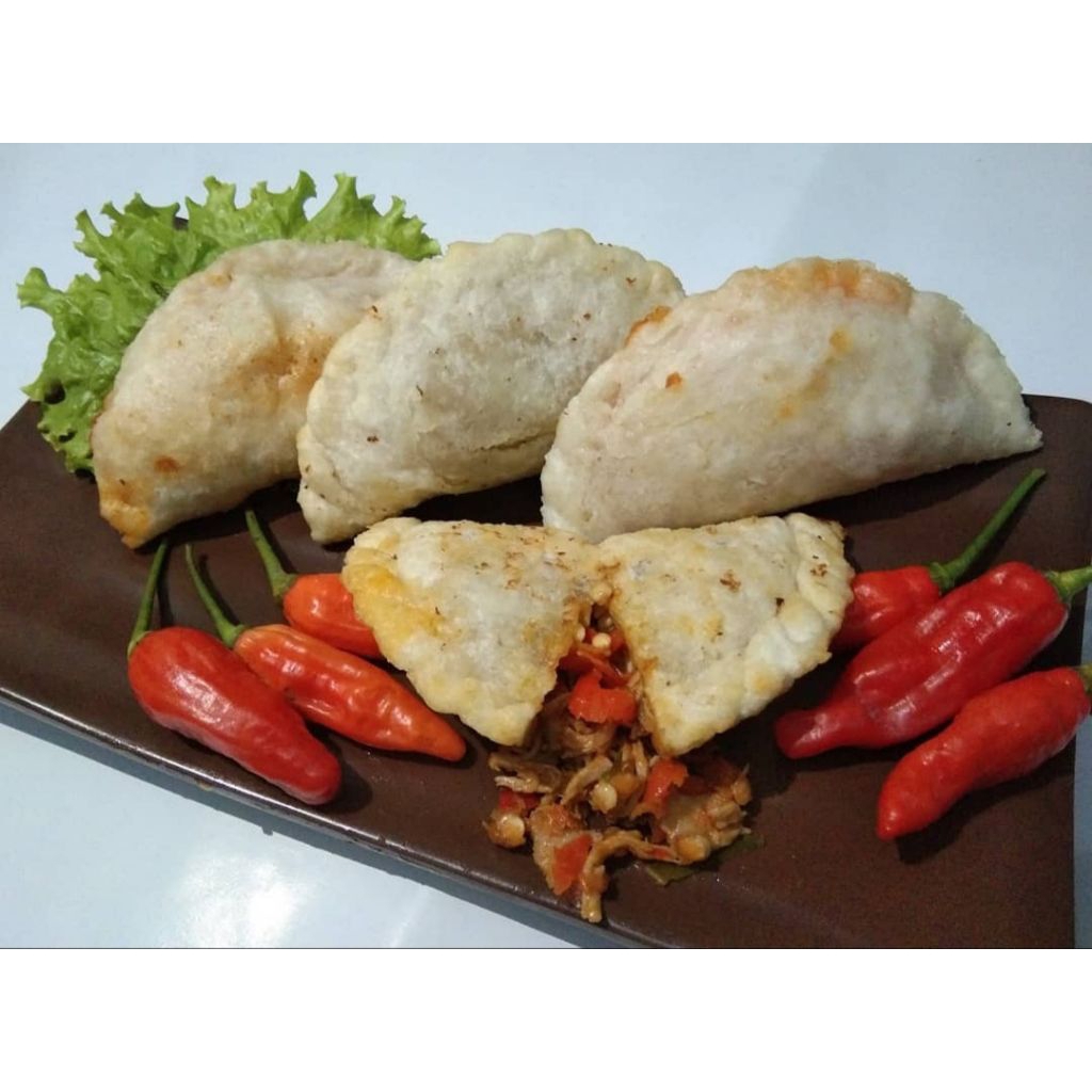 

CIRENG ISI AYAM SUIR PEDAS DAUN JERUK CEU DEDEH ISI 5 PCS