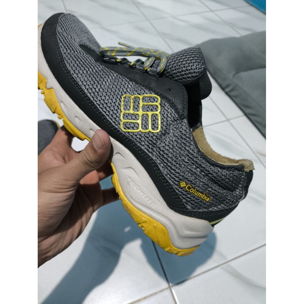 Sepatu Trail Run Columbia