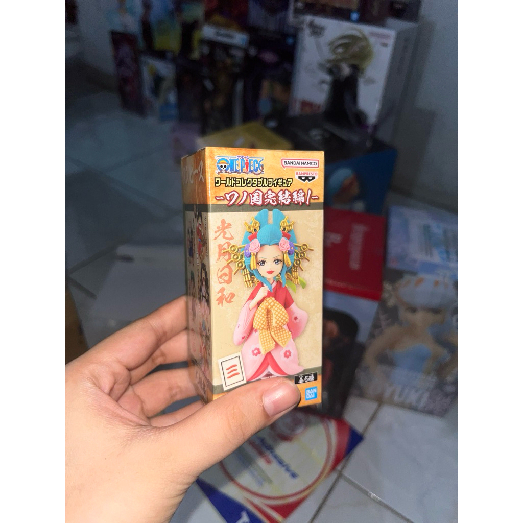 WCF Komurasaki One Piece