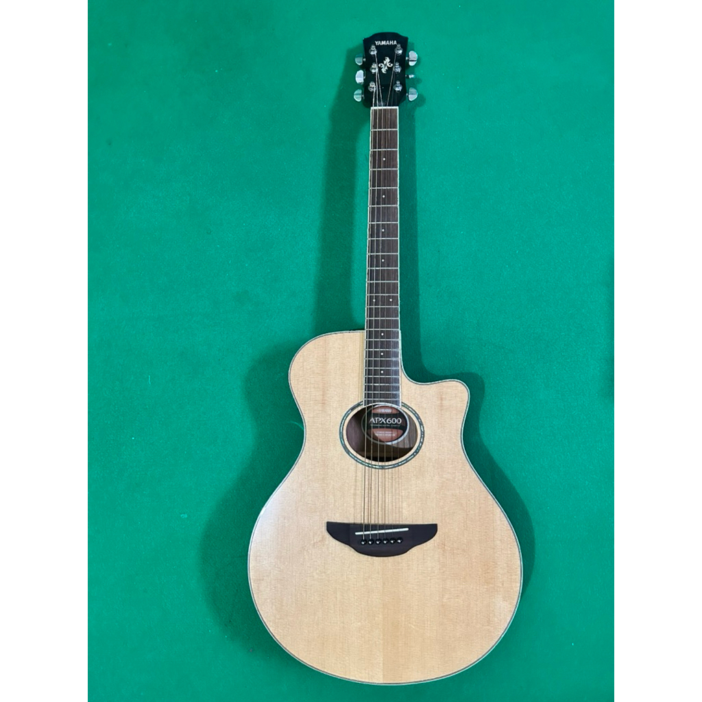 Gitar YAMAHA APX 600 Original Second