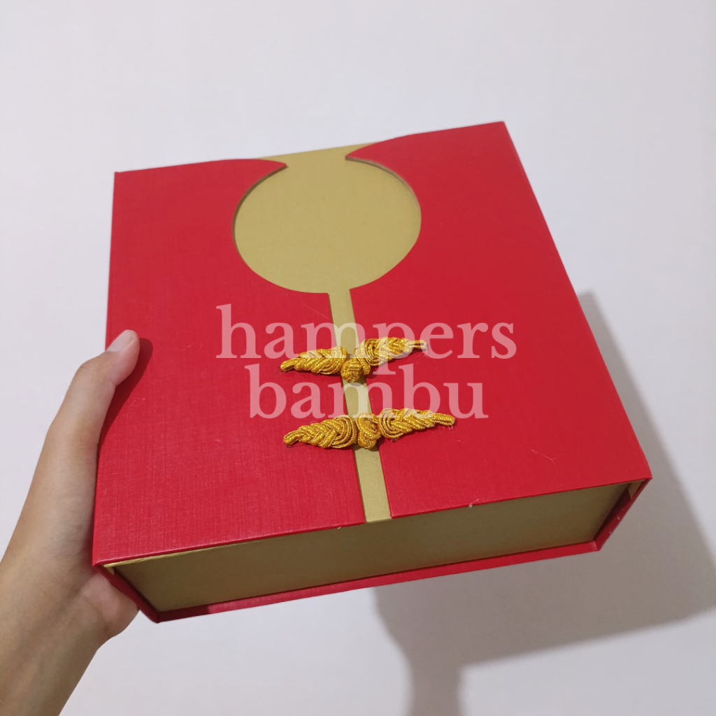 

Box Imlek Kancing Cheongsam / Box Hampers Imlek / Box Imlek CNY 4 Toples 250gr