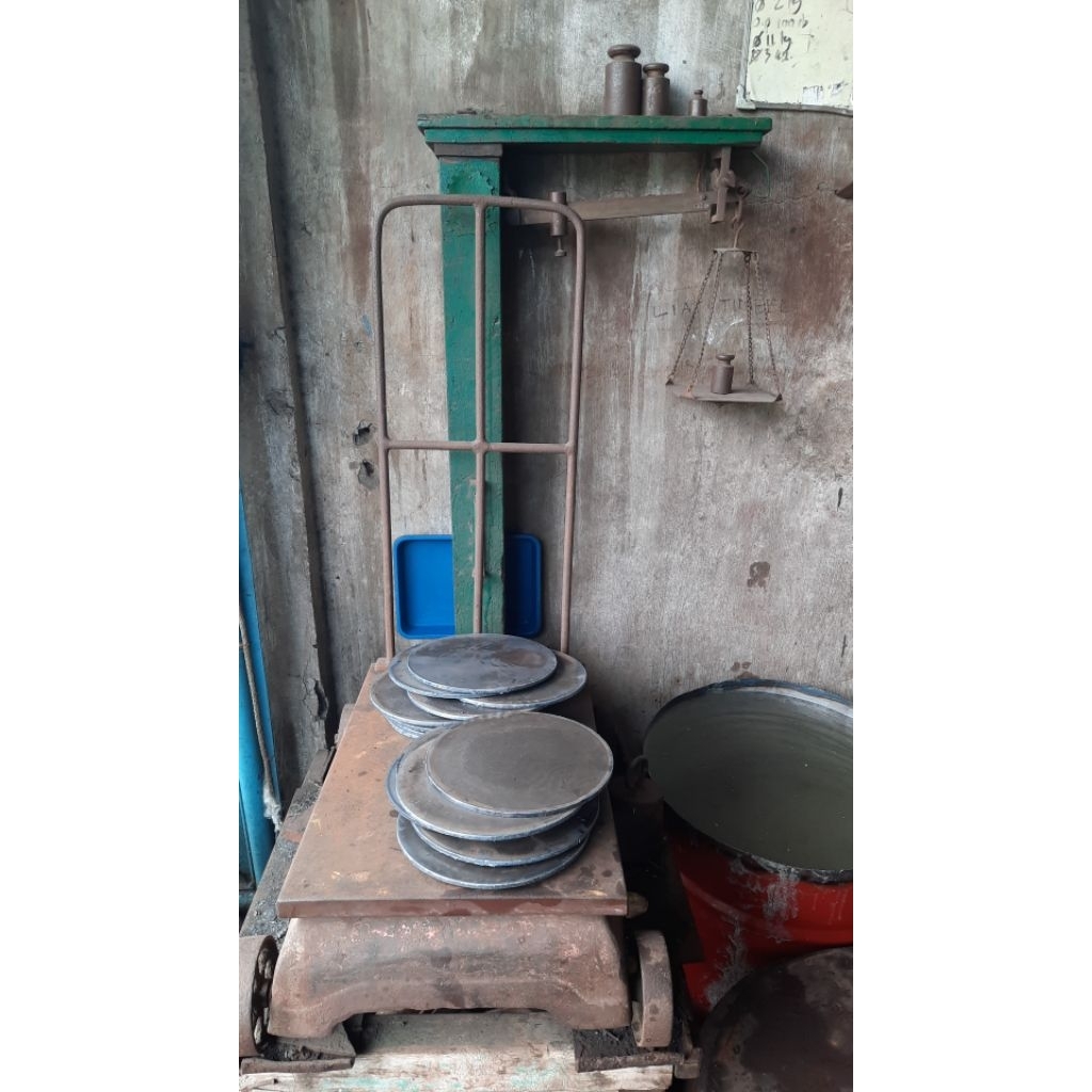 Besi plat bulat tebal 3mm diameter 180mm 1pcs