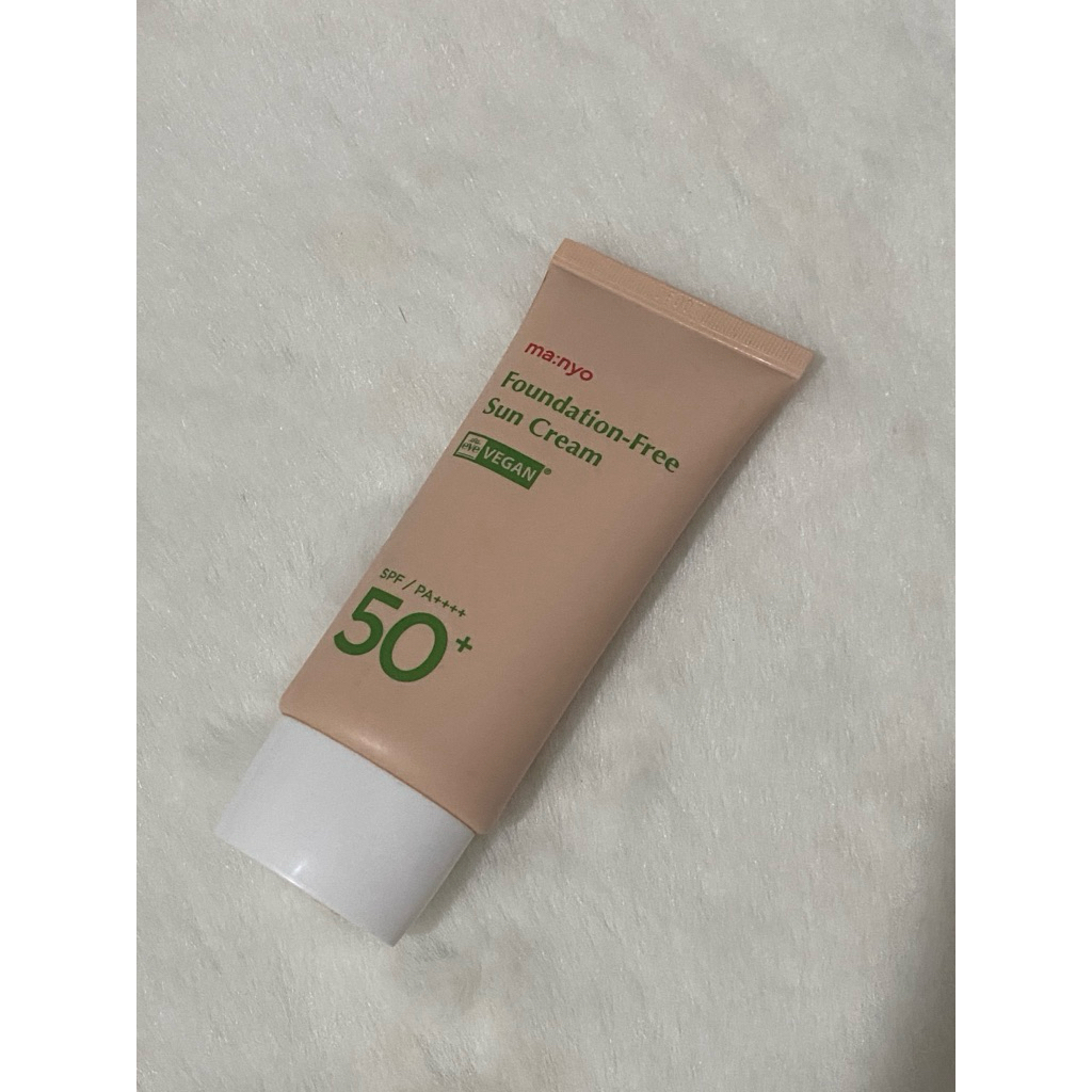 Preloved Manyo Foundation-Free Sun Cream Tinted Sunscreen