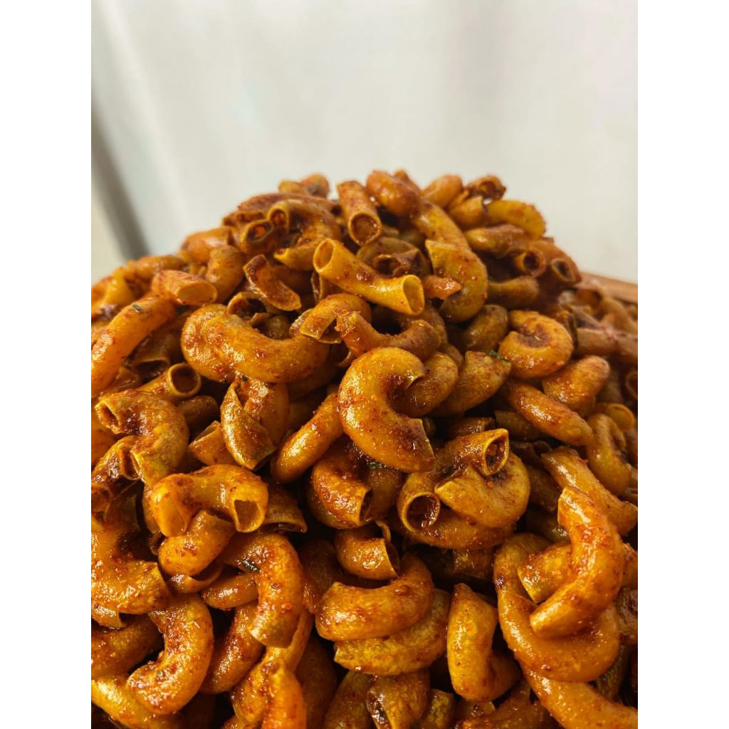 

MAKARONI CIKRUH KRIUK PEDAS AROMA JERUK 250 GRAM