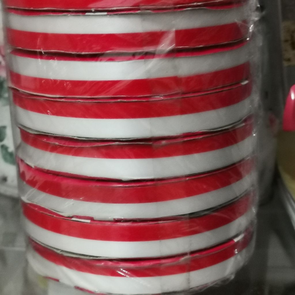 

Pita Plastik Pita Jepang Merah Putih Minton Ribbon