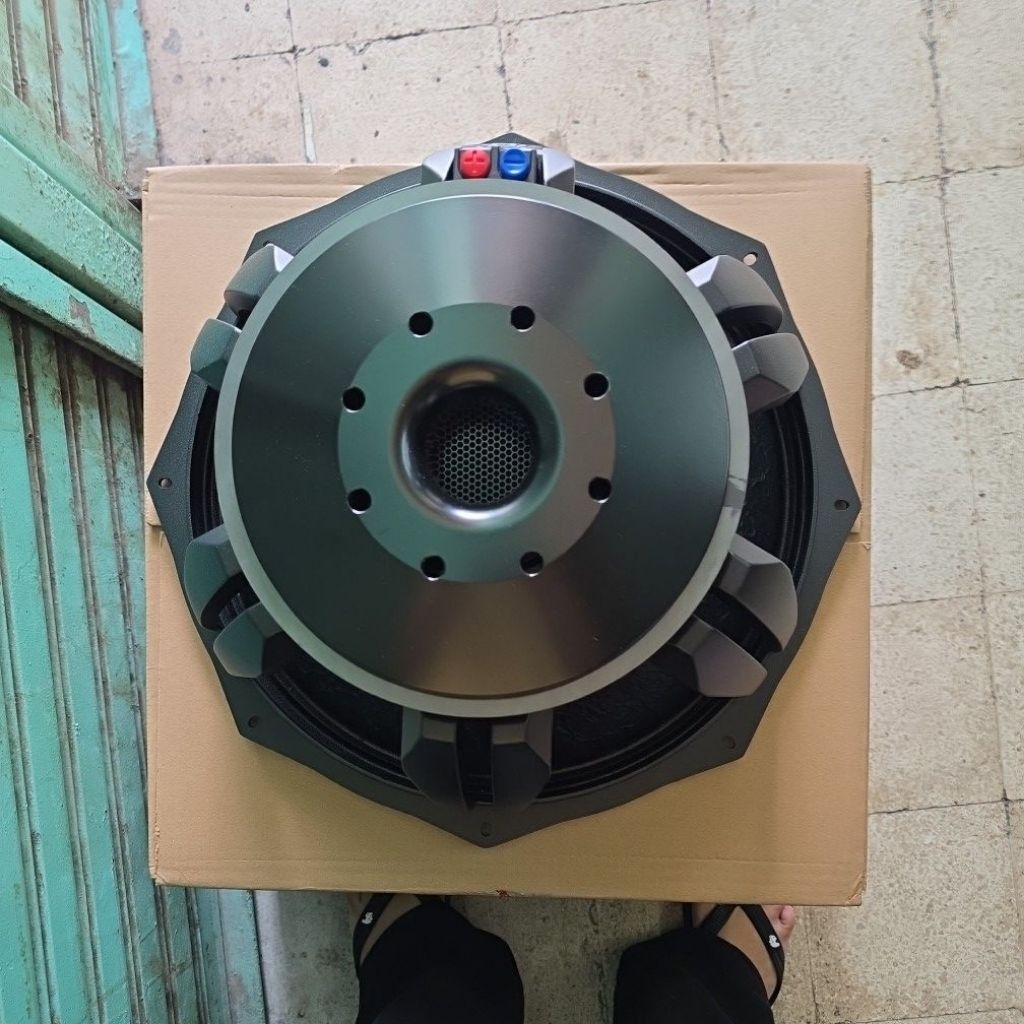 SPEAKER FABULOUS 18in PA 113183 MK2 SW FAB