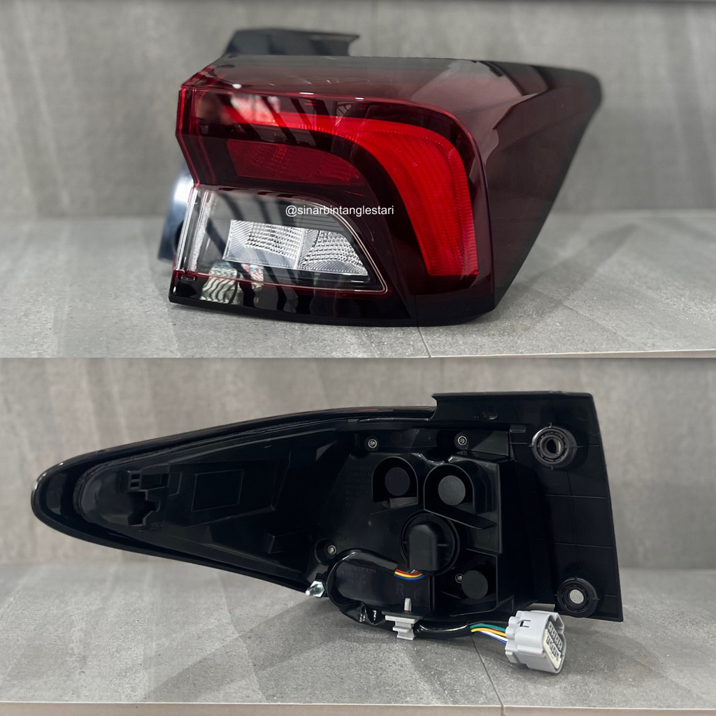 Lampu Stop / Stop Lamp Avanza LED + Soket ( 2021 - 2024 )