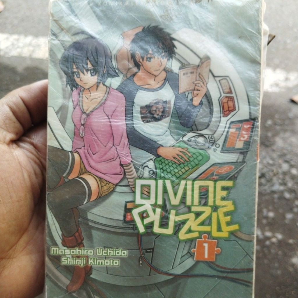 Komik Remaja Divine Puzzle by Masahiro Uchida