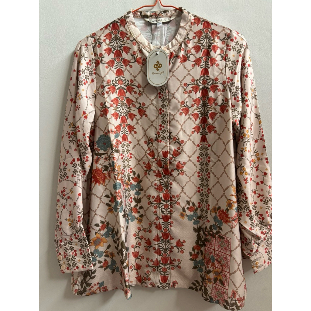 (NEW) Heaven Light Sophia Blouse Clam XS