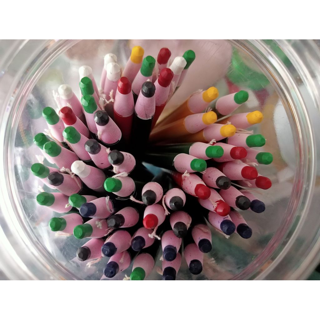 

Pensil kapur / Pensil kain/pensil baju