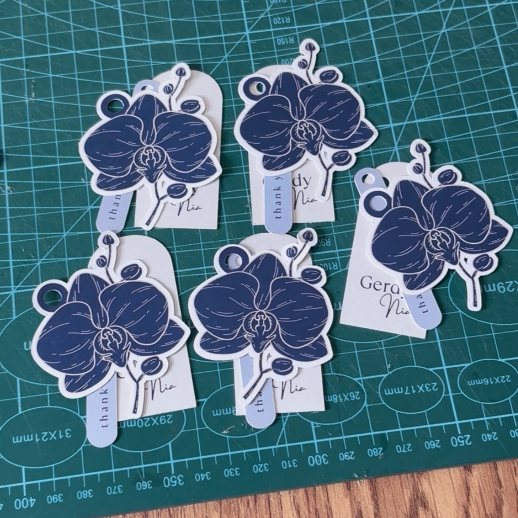 

Hangtag Orchid - Hampers - Stationary - READY - PREMIUM - BISA CUSTOM HANGTAG