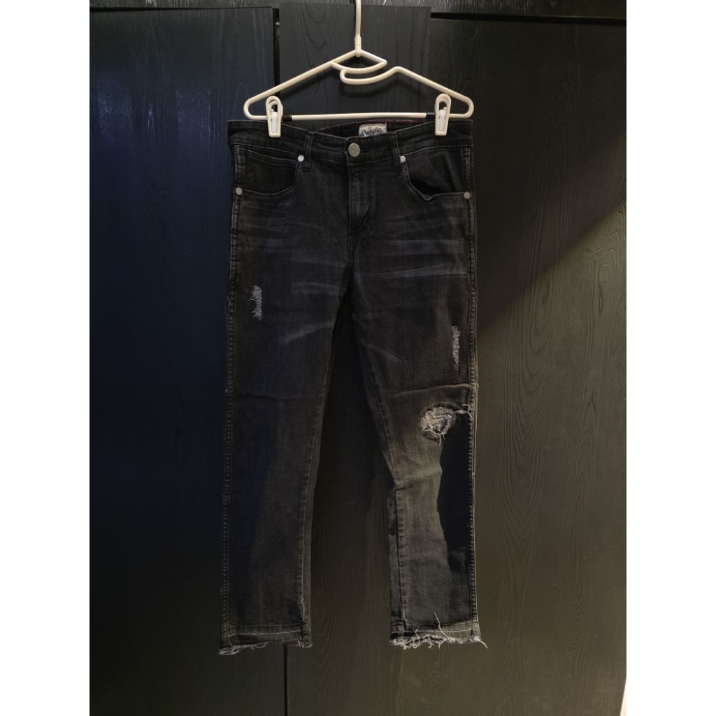 Wrangler Ripped jeans Man. Black Vintage. 100% original. Size 34. celana panjang jeans pria ukuran L