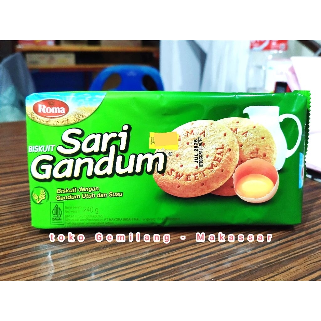 Roma biskuit sari gandum 240 gr, biskuit dengan gandum utuh dan susu