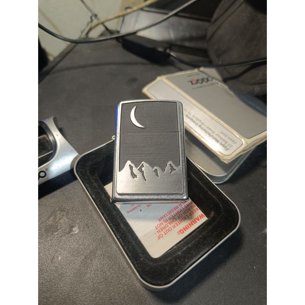 Zippo Moon Over Mountain 2000 XVI