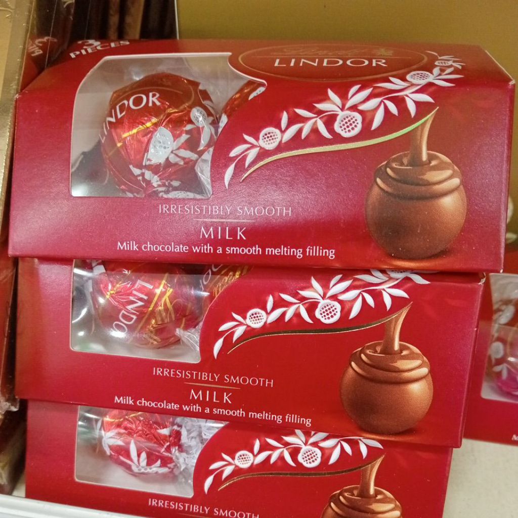 

Lindt Lindor Milk Chocolate Isi 3