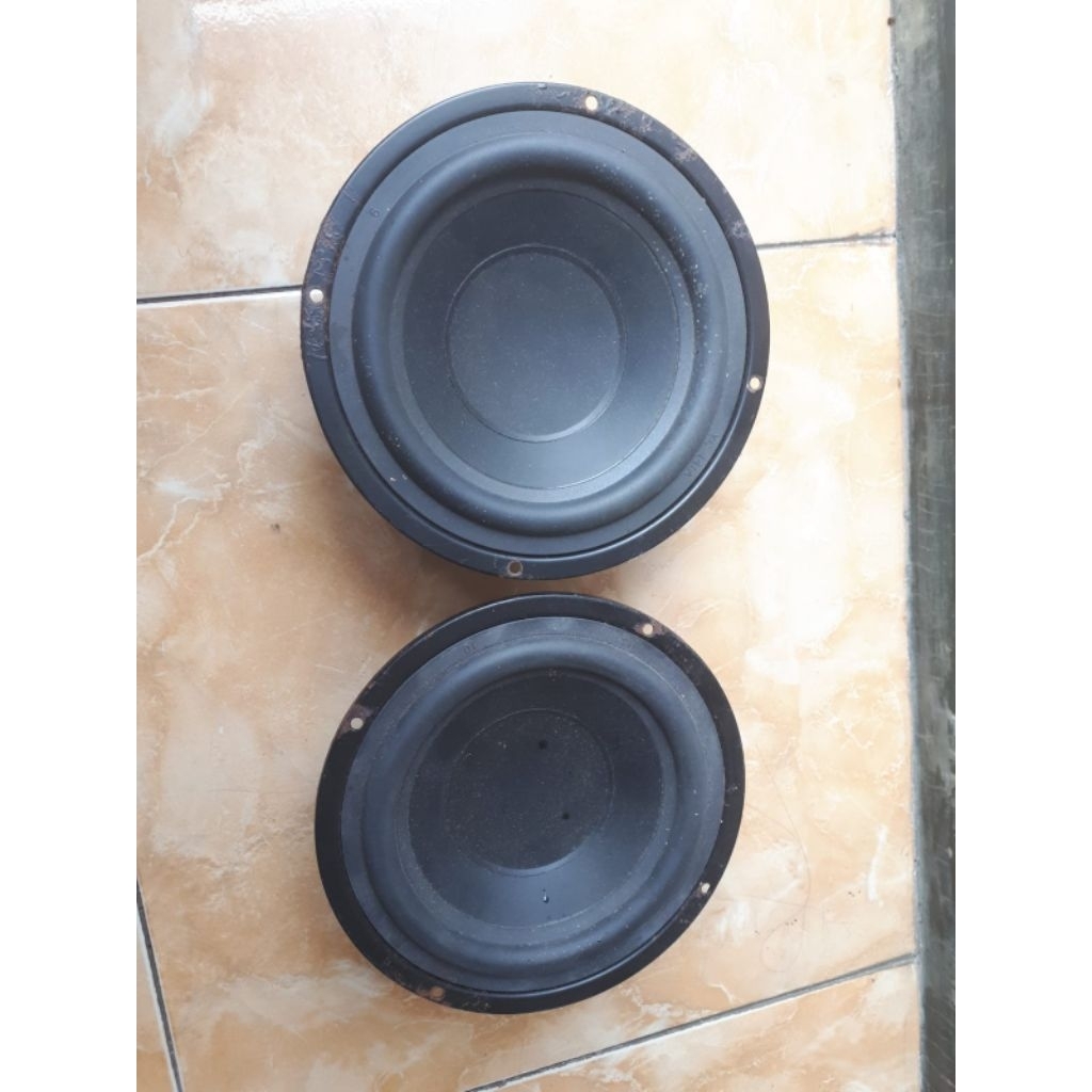 Speaker Subwoofer 6 Inchi Merek Qiandra Normal