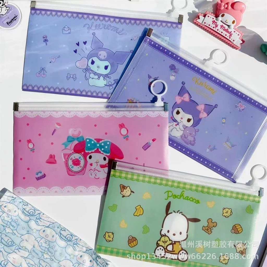 

DYPACK Pouch PVC Karakter Lucu – Tempat Pensil & Kosmetik Kirby, Cinnamoroll, Kuromi, My Melody | Anti Air & Stylish