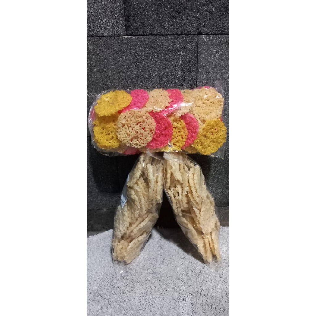 

Rengginang singkong 1kg +1/2 kg