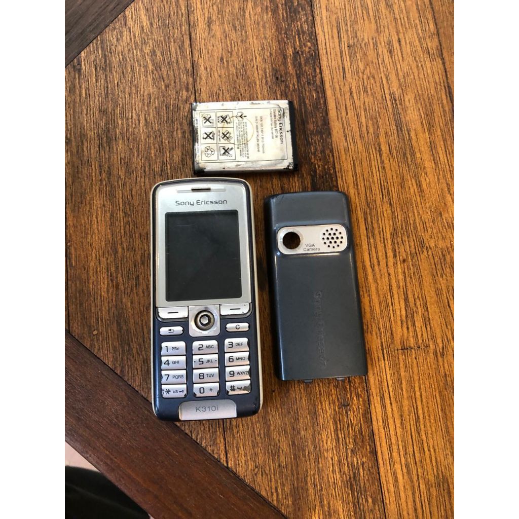 hp Sony Ericsson K310i BAHAN