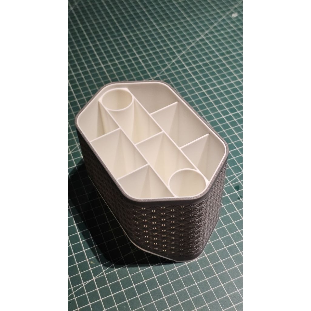 

kotak pena / kotak pensil / tempat pena / tempat pensil / organizer alat tulis