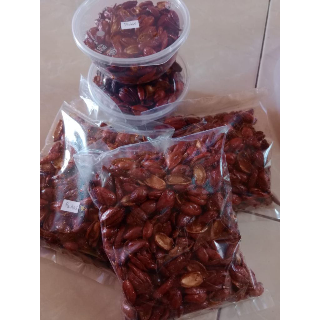 

Keripik Kulit Melinjo