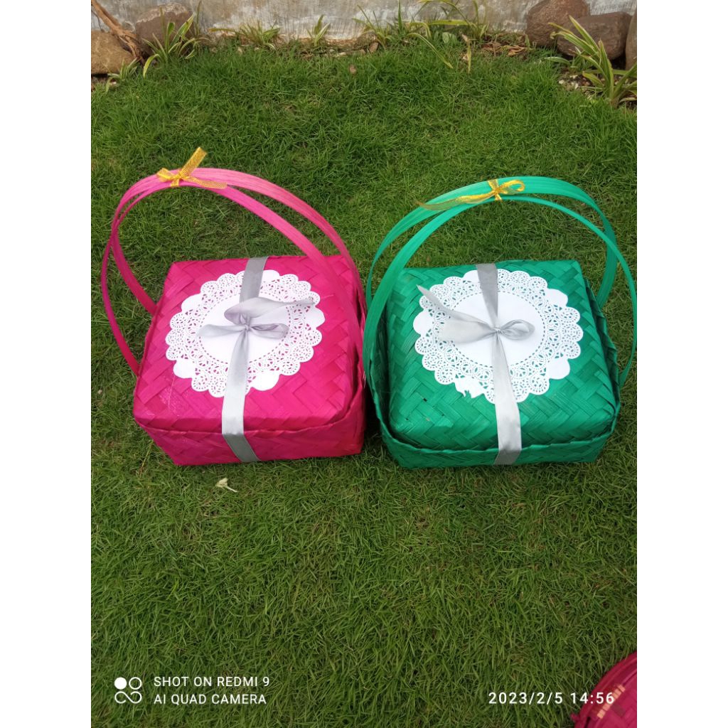 

(free pita & kertas renda)besek/besek hampers/besek rantang/besek jinjing