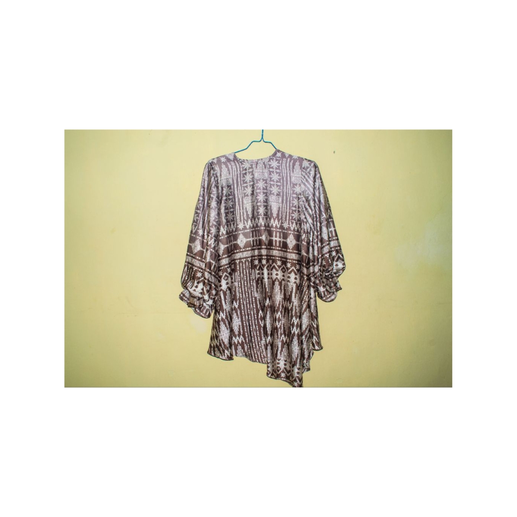 Tunik Asimetris "Kalandra" - Blus Etnik Cokelat-preloved wearing klamby