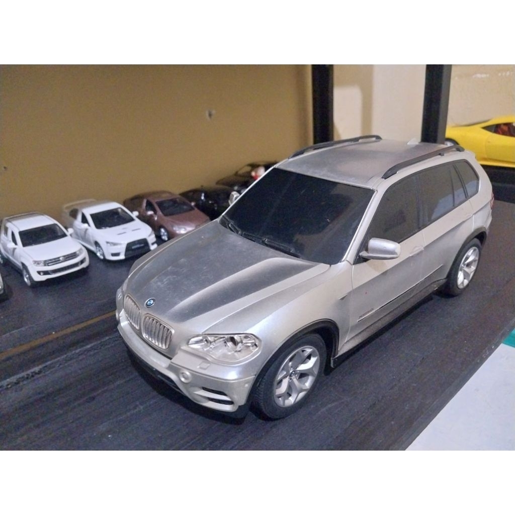body ex RC BMW X5 untuk pajangan body only