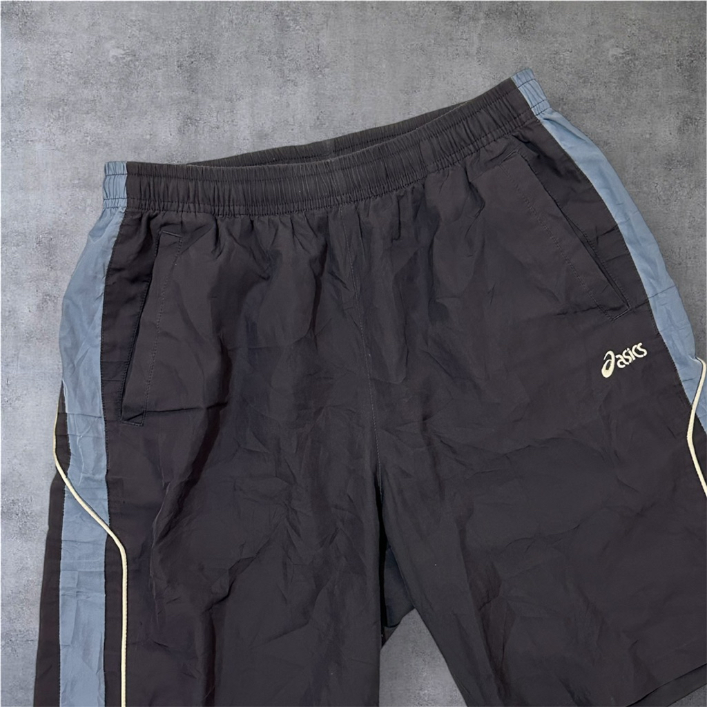 Celana Pendek Asics Preloved