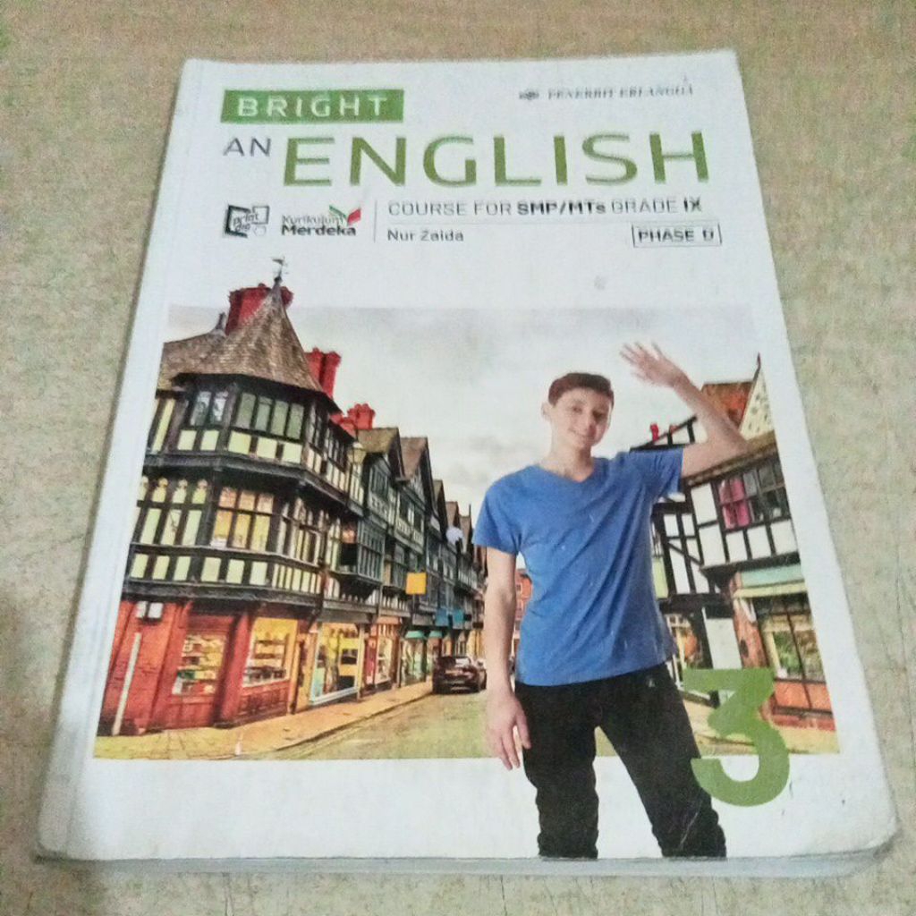Buku BRIGHT AN ENGLISH 3 COURSE SOR SMP/MTs GRADE IX