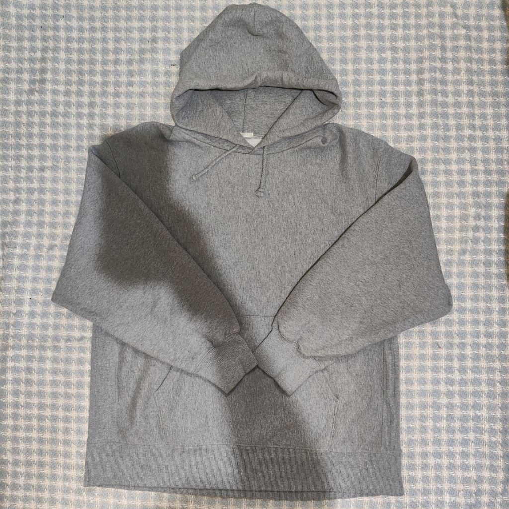 Hoodie GU by Uniqlo abu size XL (likenew)