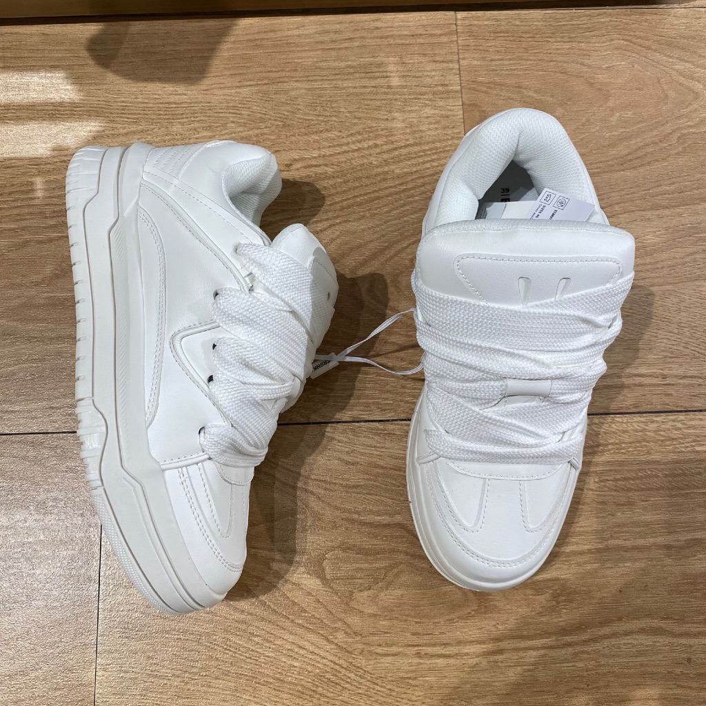 Jastipp. Shoes Bershka (MAN)