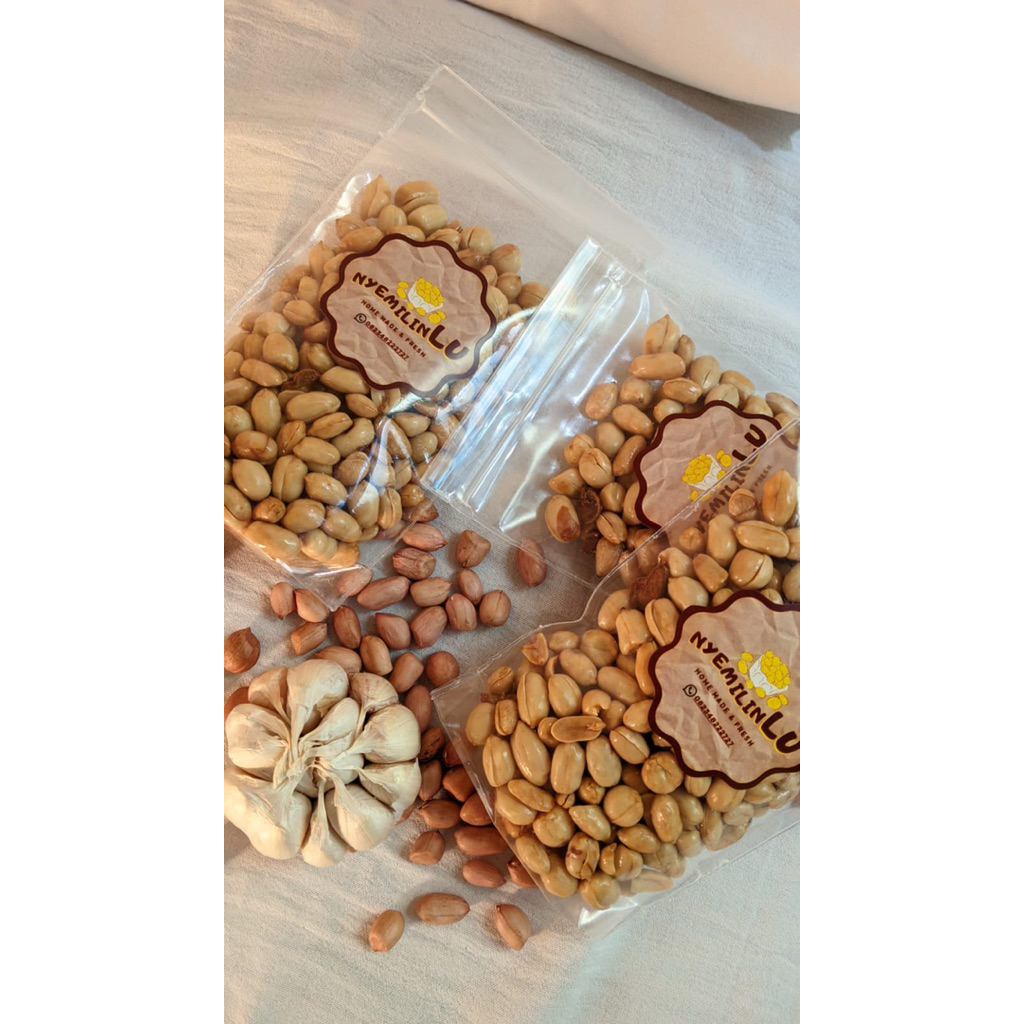 

Kacang bawang Nyemilin LU