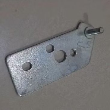 Engsel pintu Kulkas Toshiba Glacio Bawah  Engsel kulkas bagian bawah Toshiba Glacio