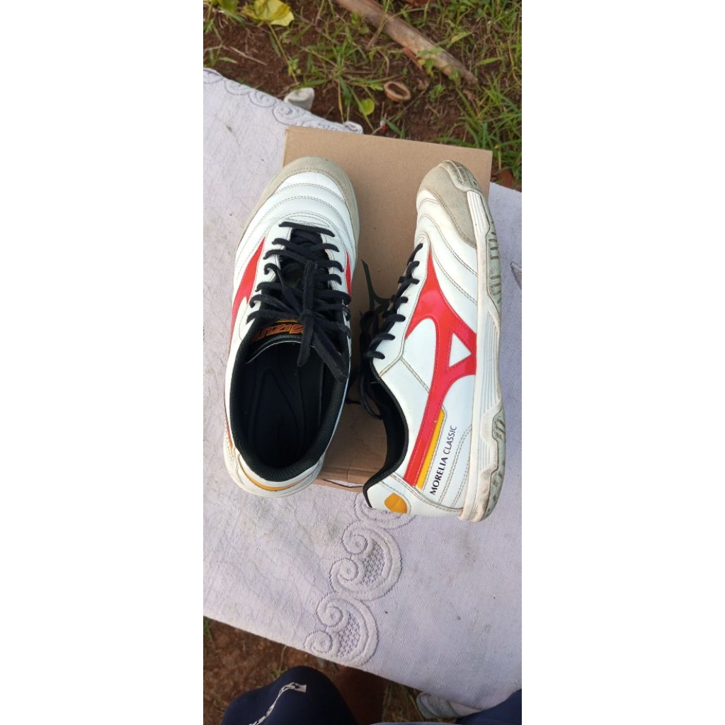 Mizuno Morelia Classic In (Sepatu Futsal) Size 41 (26.5 cm) Original 100%