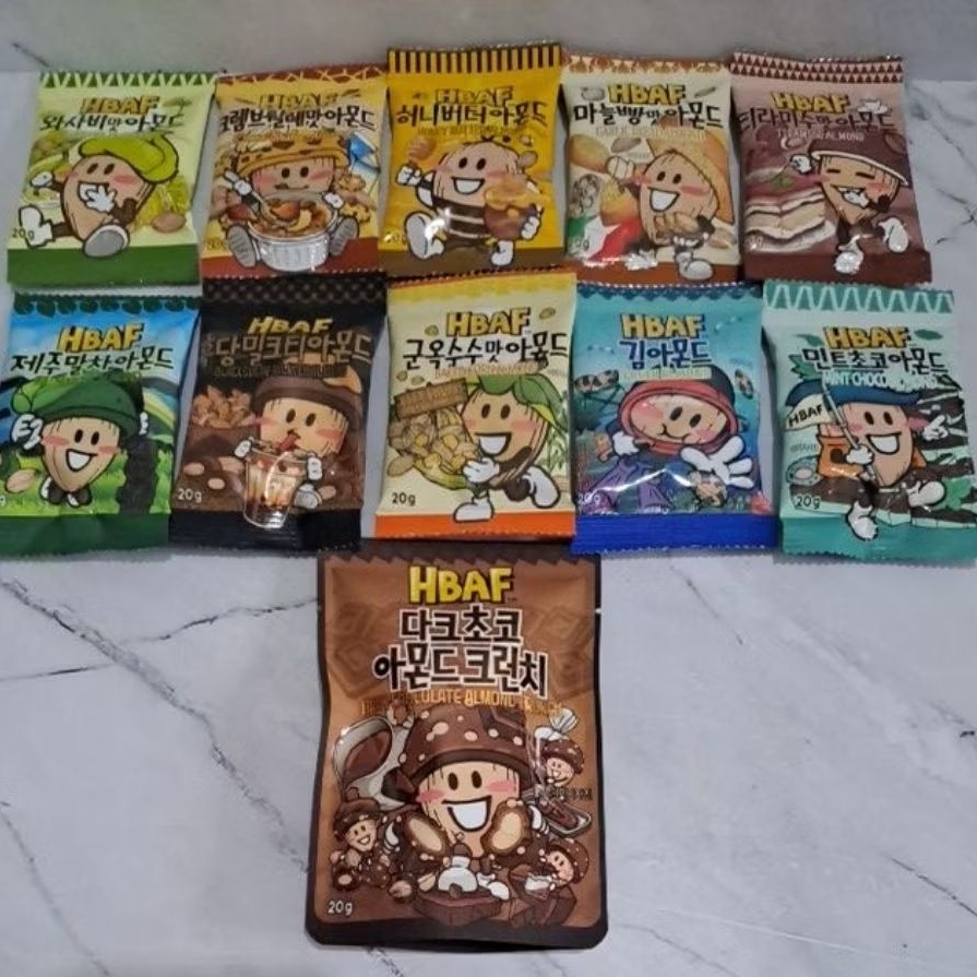 

HBAF HONEY BUTTER / GARLIC BREAD / BAKED CORN / TIRAMISU / JEJU MATCHA / CREME BRULEE / TTEOKBOKKI / WASABI / BLACK SUGAR MILK TEA / LAVER / MINT CHOCO / DARK CHOCOLATE / STARLIGHT PANGPANG / HOT & SPICY CHICKEN / COOKIE & CREAM / INJEOLMI 20 GRAMS