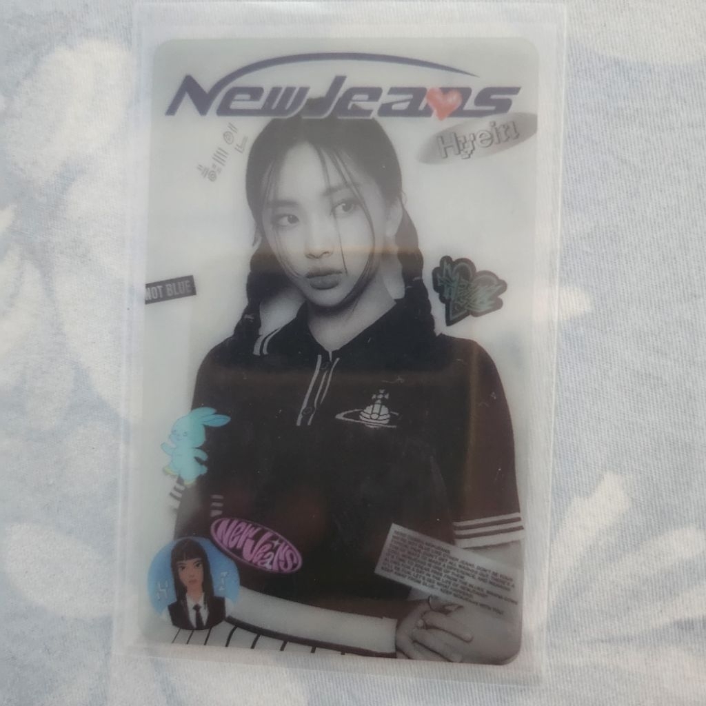 hyein debut attention pob photocard pc newjeans