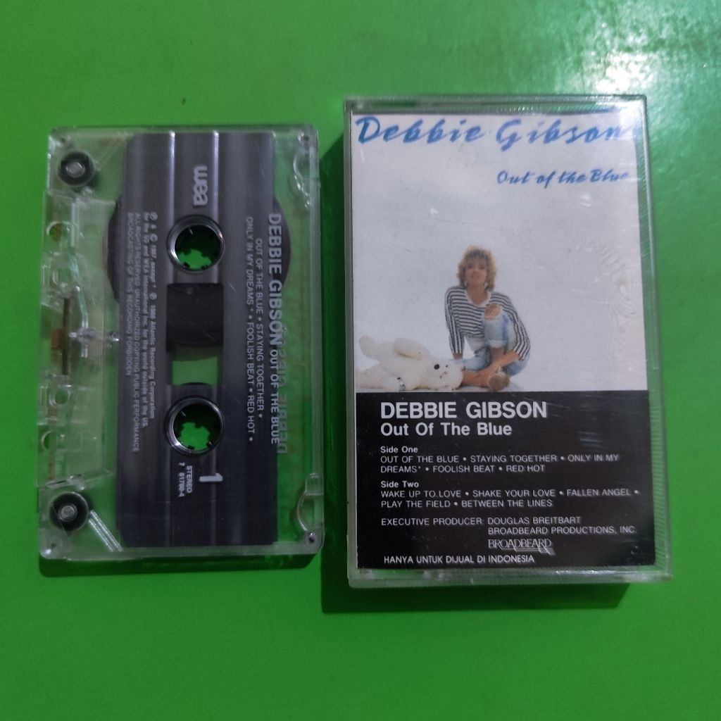 Kaset DEBBIE GIBSON Out Of The Blue